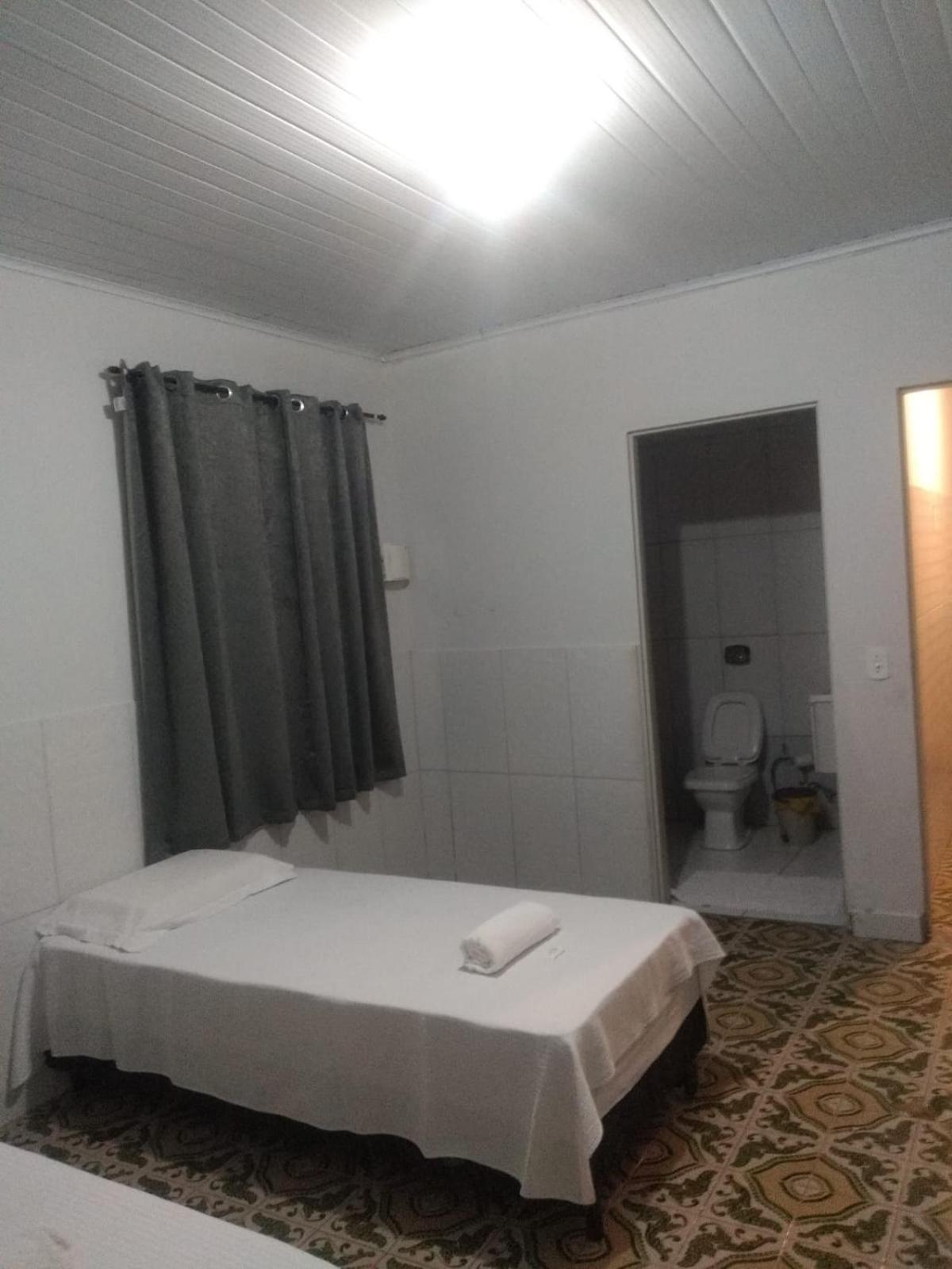 Hotel Arara Azul Барра-ду-Ґарсас Екстер'єр фото